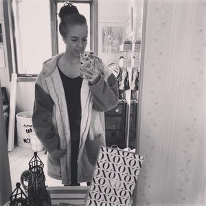 Meet your Posher, Arianne